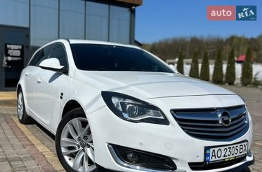 Універсал Opel Insignia 2015 в Іршаві