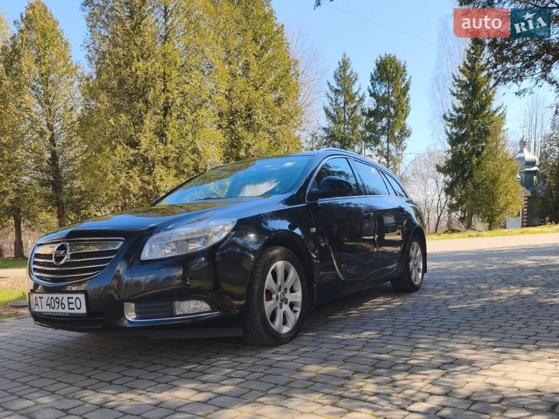 Універсал Opel Insignia 2011 в Рожнятові