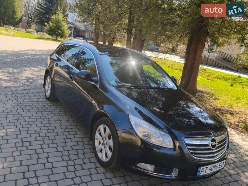 Універсал Opel Insignia 2011 в Рожнятові