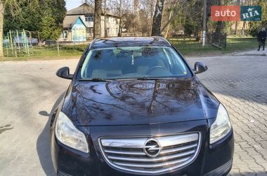Универсал Opel Insignia 2009 в Бурштыне