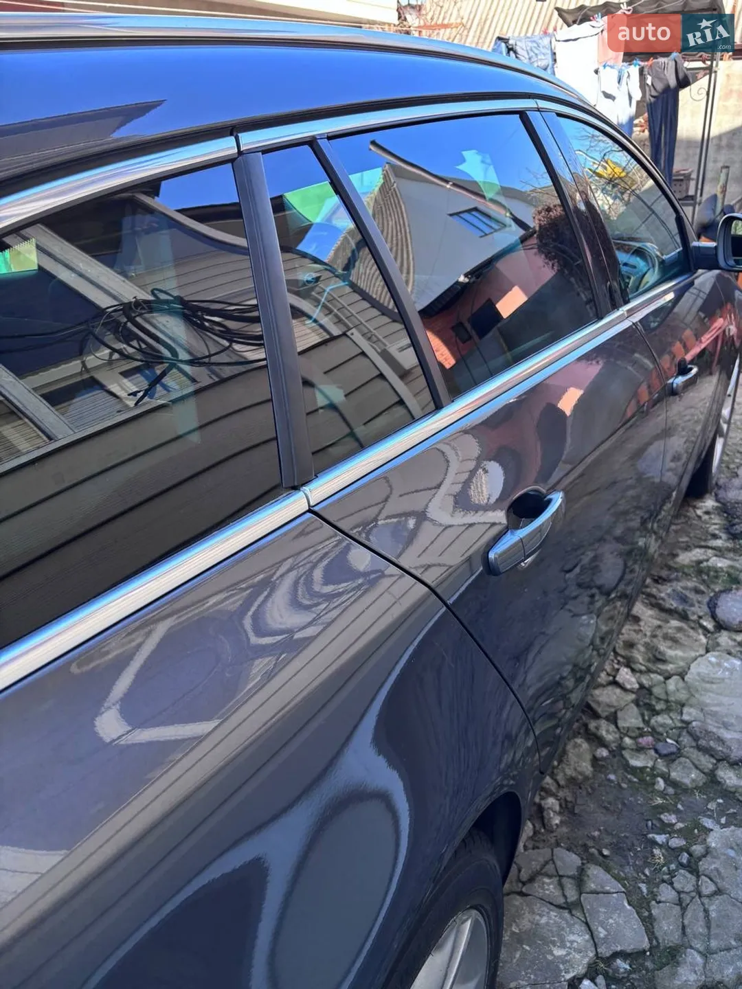 2010 Opel Insignia - мініатюра 16