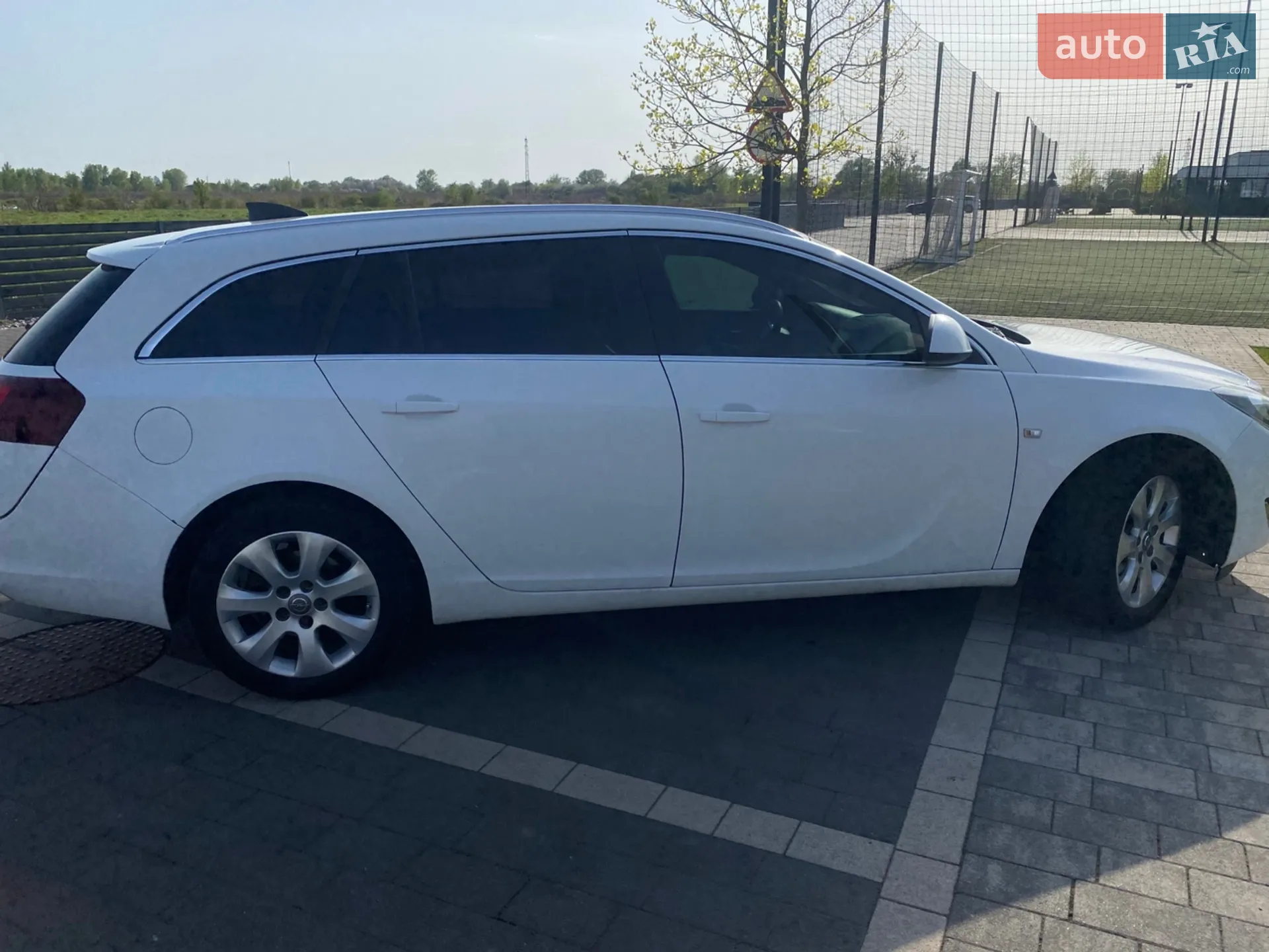 2016 Opel Insignia - мініатюра 3