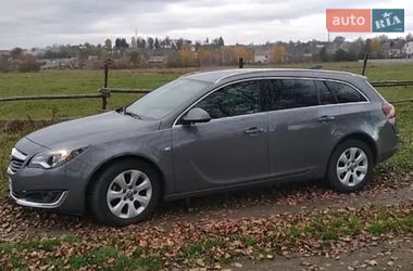 Універсал Opel Insignia 2016 в Острозі