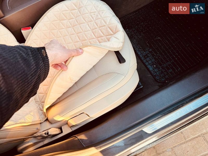 Универсал Opel Insignia 2013 в Тернополе