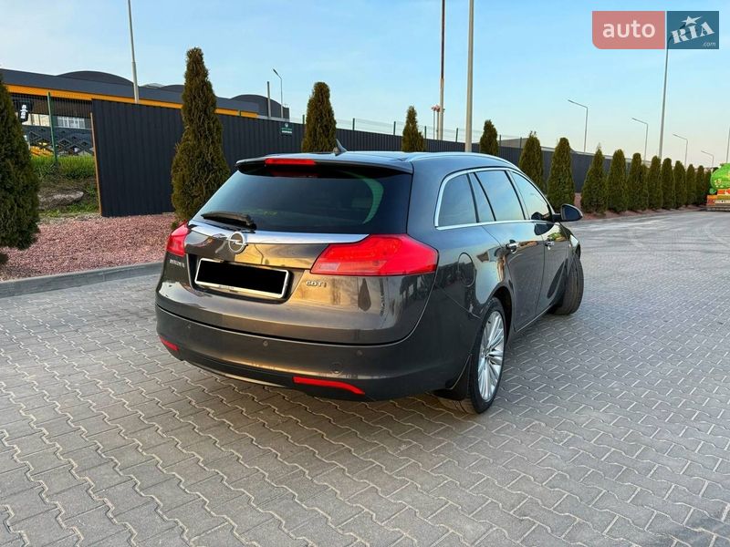 Универсал Opel Insignia 2013 в Тернополе