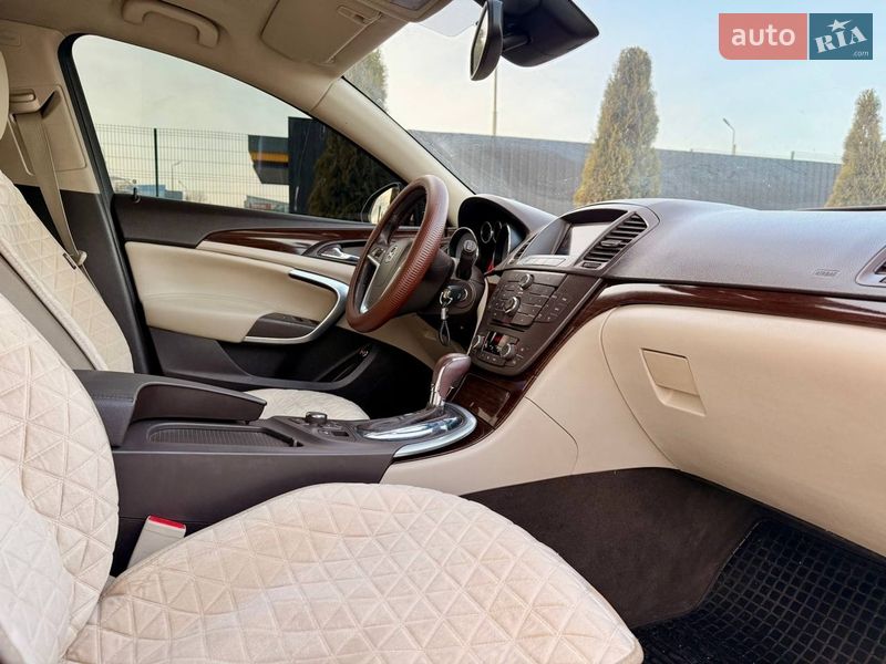 Универсал Opel Insignia 2013 в Тернополе