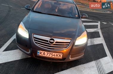 Универсал Opel Insignia 2010 в Софиевской Борщаговке