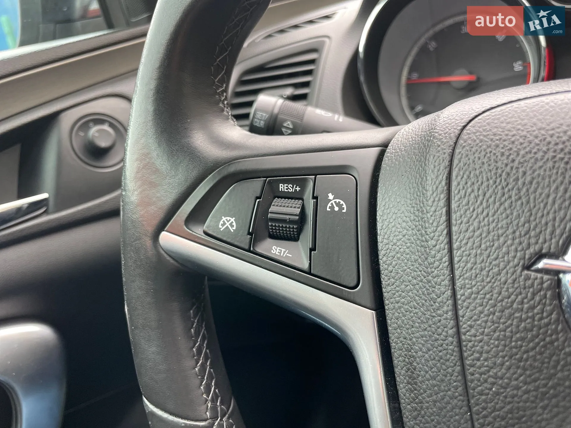 2011 Opel Insignia - мініатюра 20