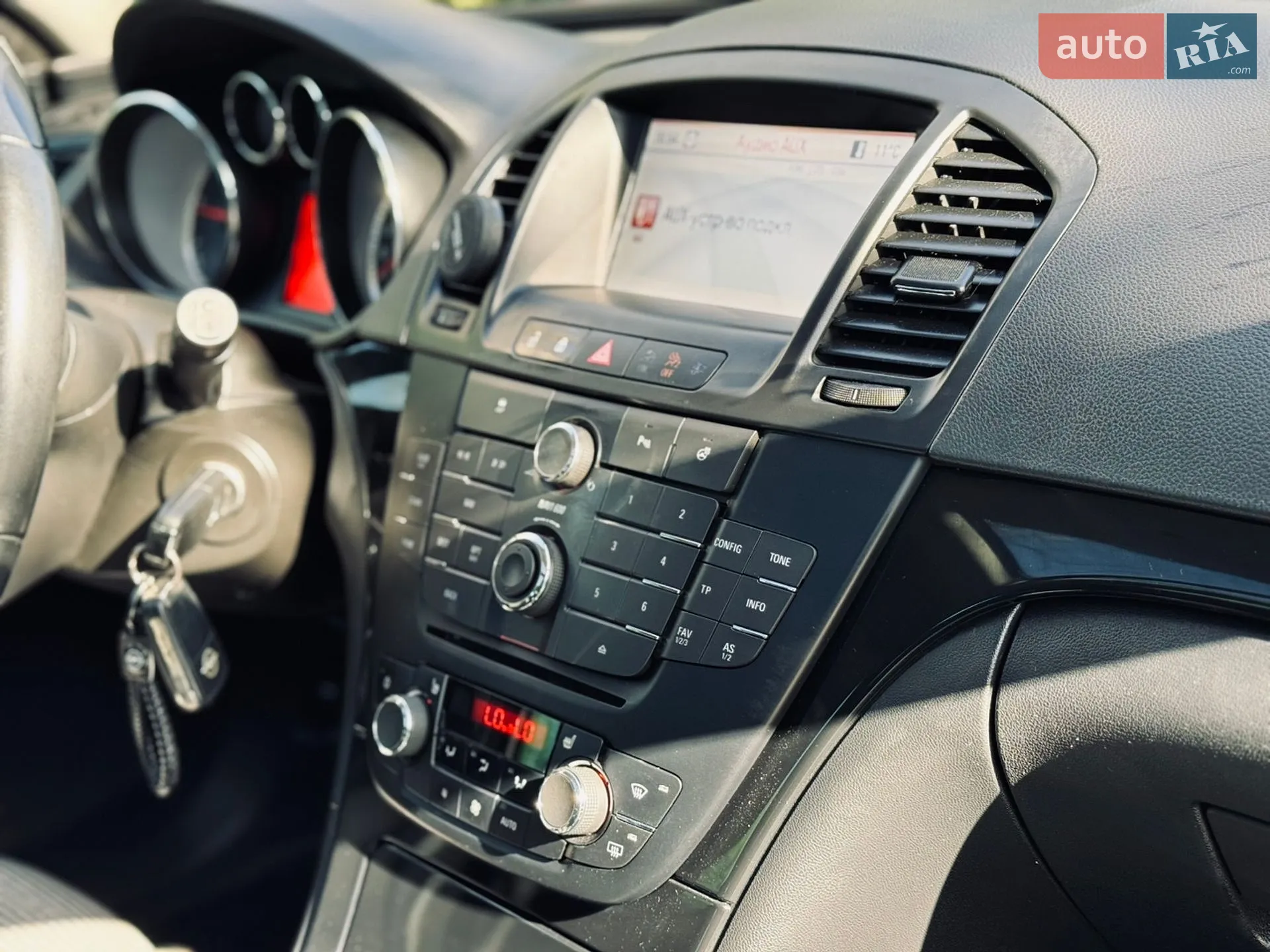 2013 Opel Insignia - мініатюра 23