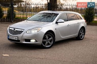 Универсал Opel Insignia 2010 в Кривом Роге