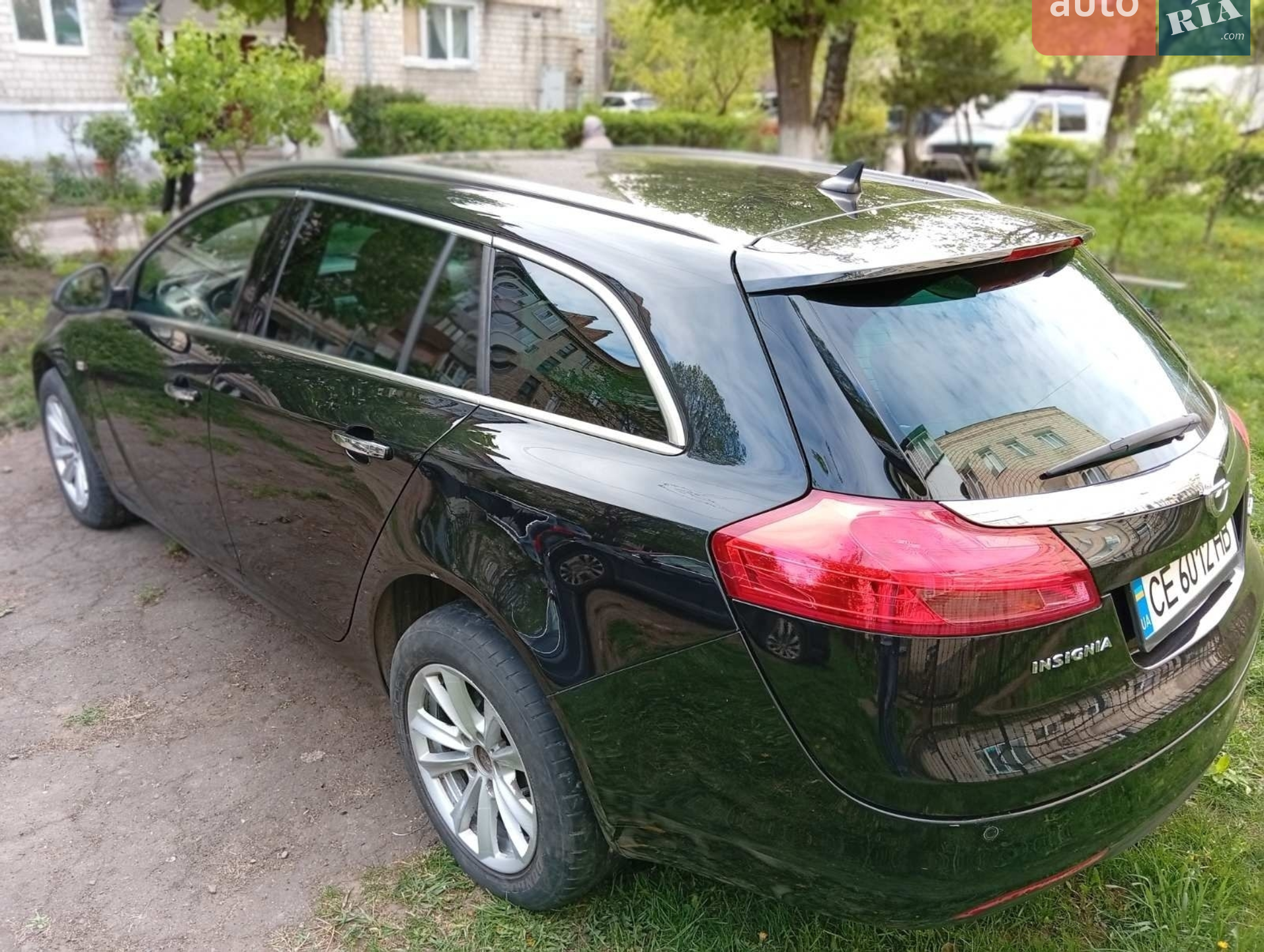 2010 Opel Insignia - мініатюра 5