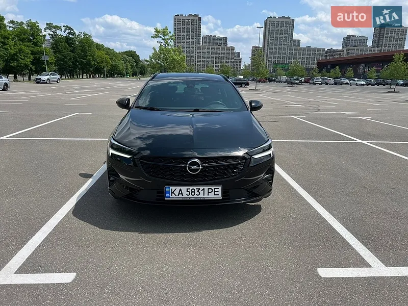 Opel Insignia 2021