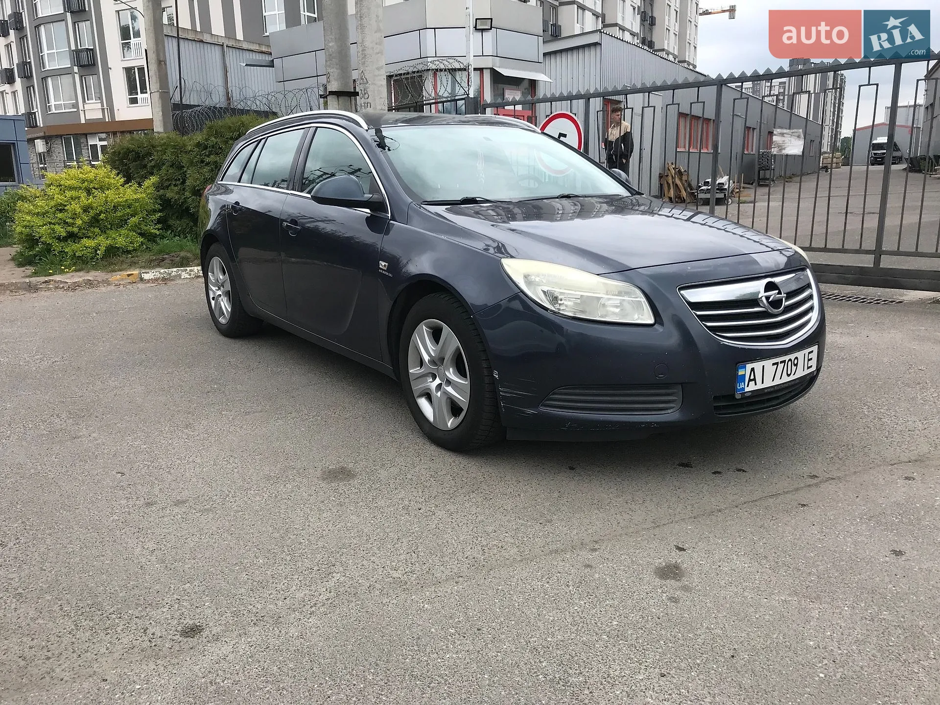 2010 Opel Insignia - мініатюра 7