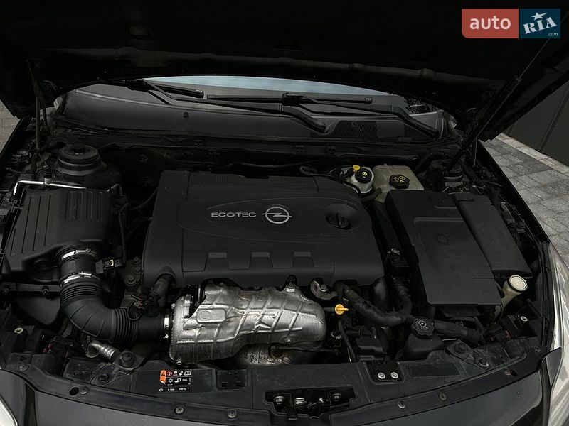 Универсал Opel Insignia 2011 в Кременце