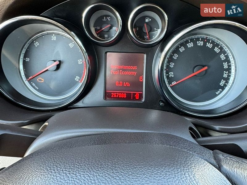 Універсал Opel Insignia 2009 в Києві
