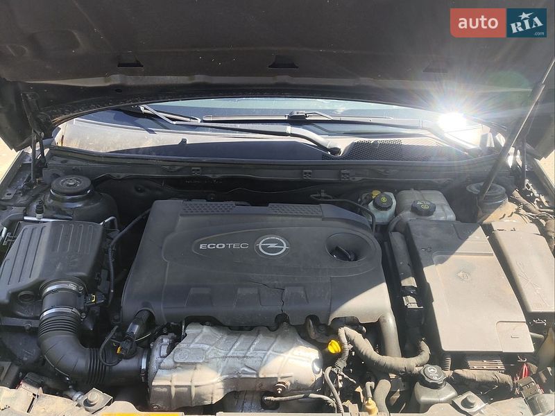 Универсал Opel Insignia 2010 в Ромнах фото 5 Универсал Opel Insignia 2010 в Ромнах