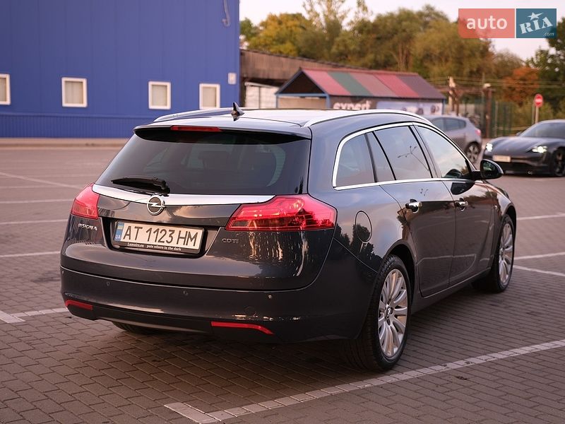 Універсал Opel Insignia 2010 в Коломиї