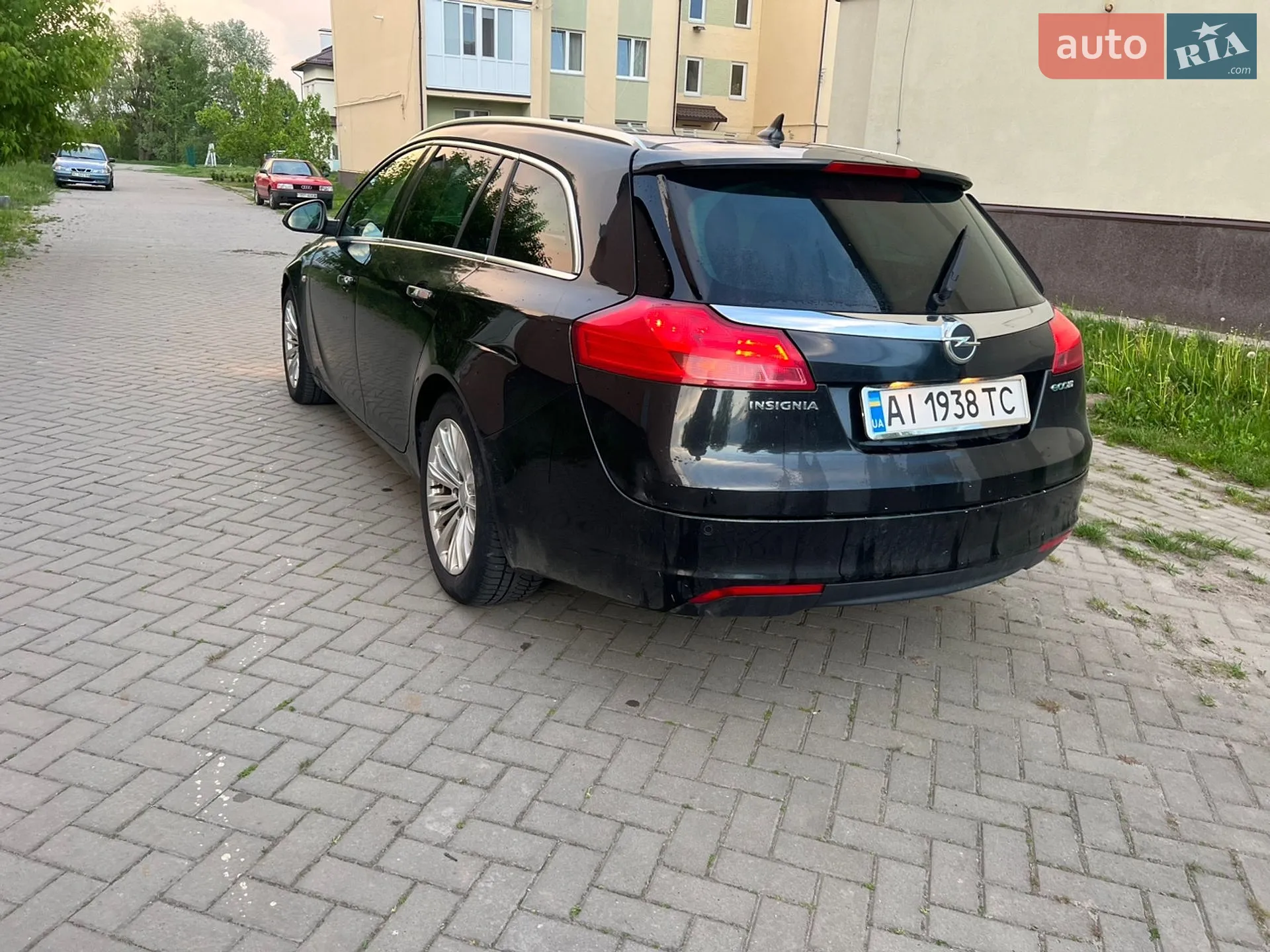 2010 Opel Insignia - мініатюра 11
