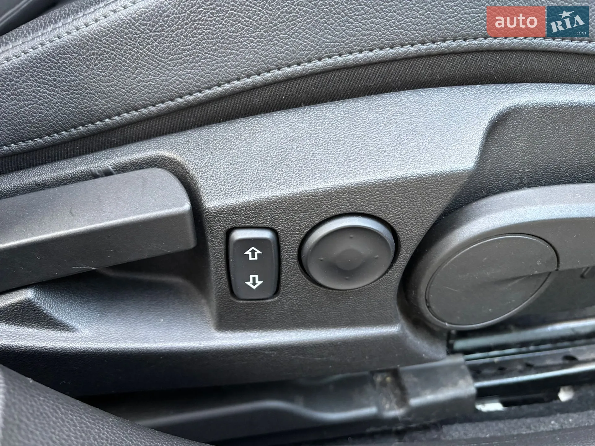 2013 Opel Insignia - мініатюра 26