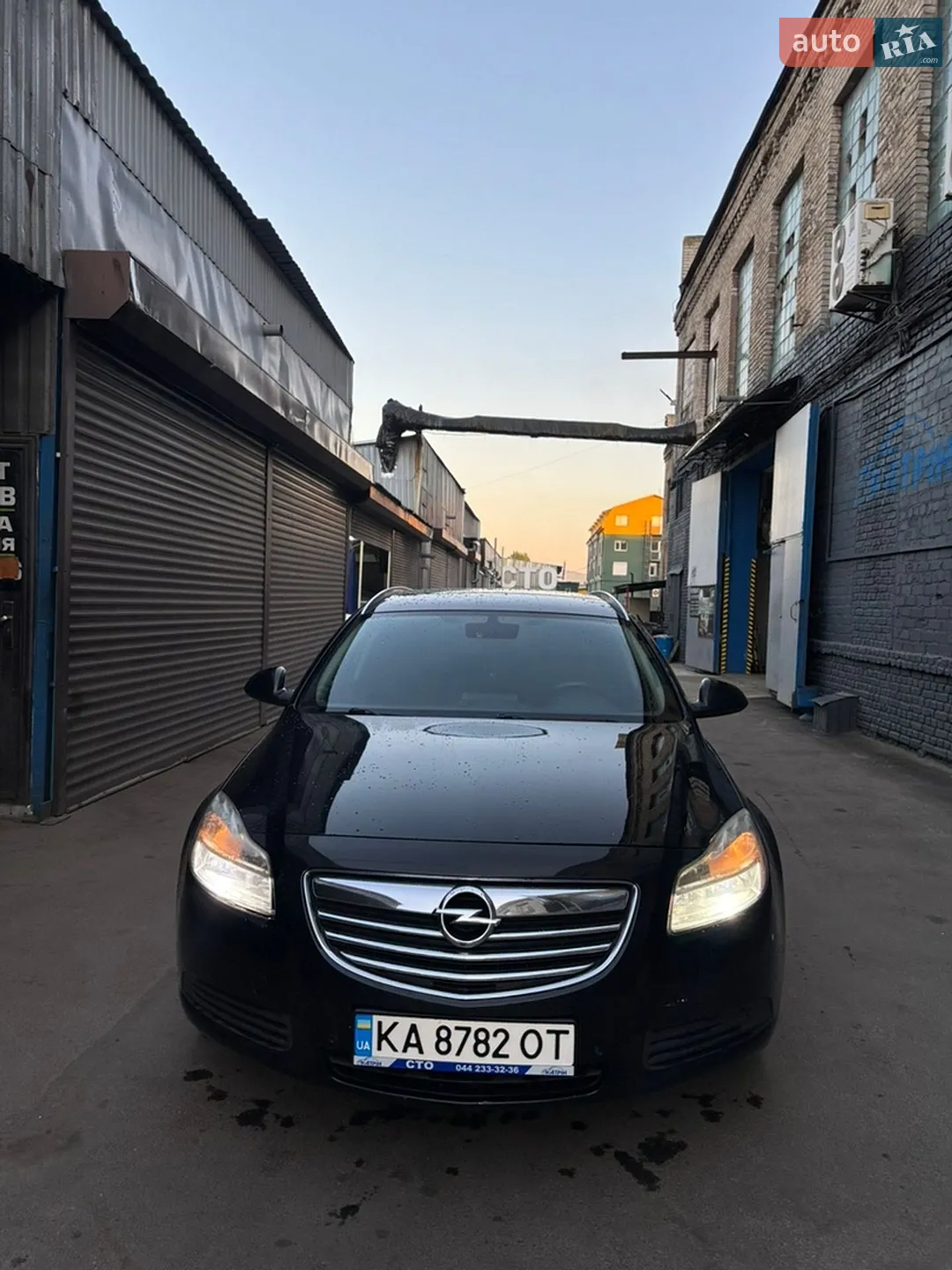 2011 Opel Insignia - мініатюра 2