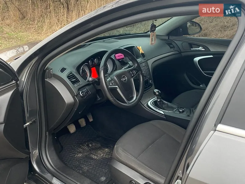Opel Insignia 2011