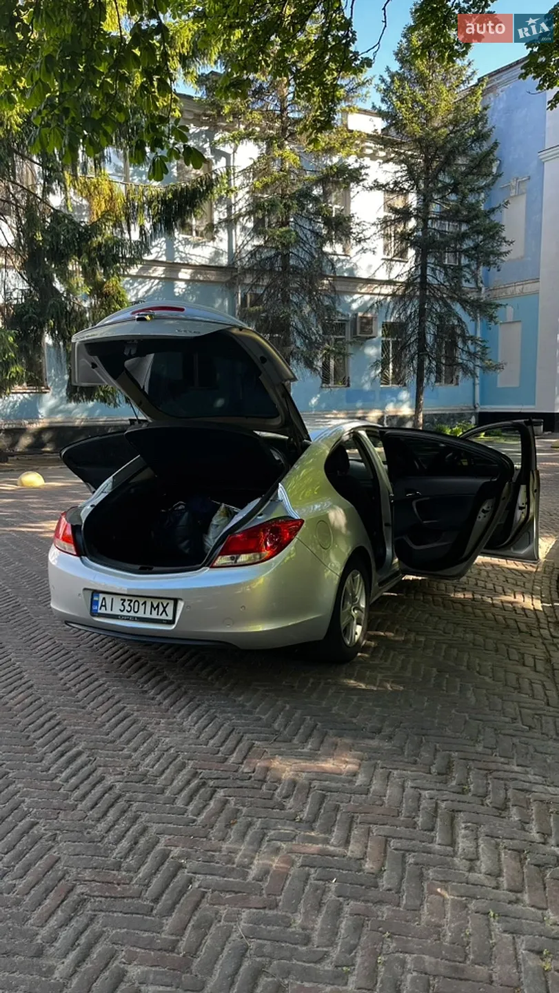 2010 Opel Insignia - мініатюра 18