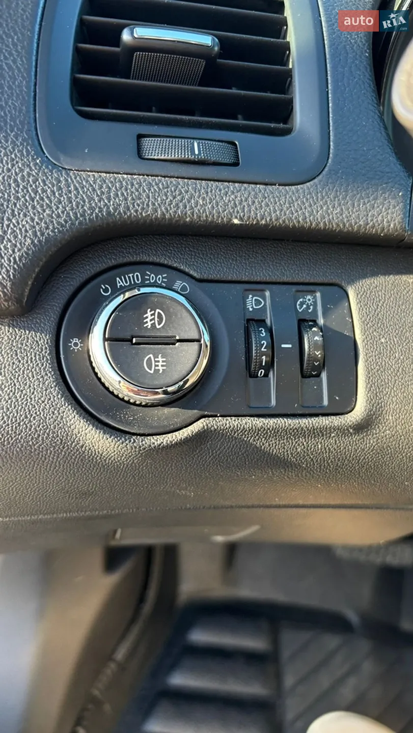 2014 Opel Insignia - мініатюра 16