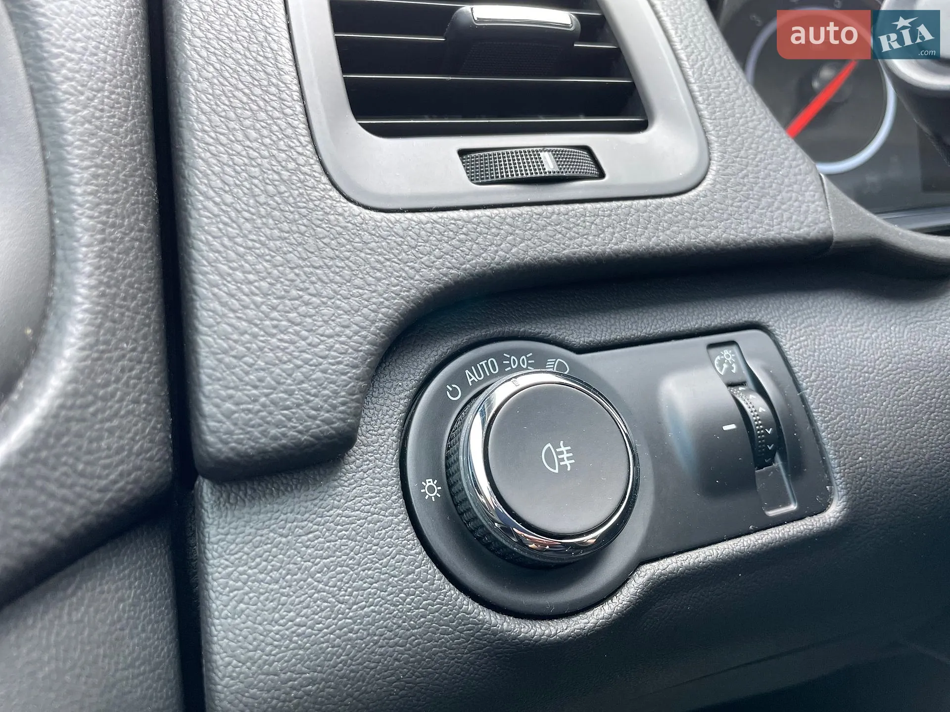 2016 Opel Insignia - мініатюра 20