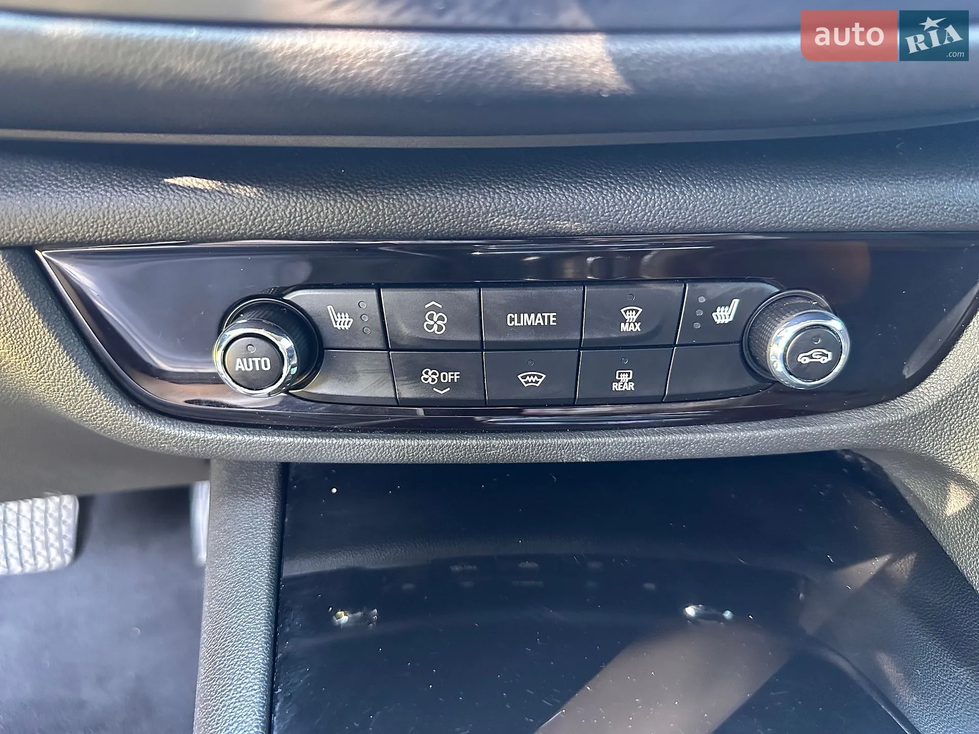 2018 Opel Insignia - мініатюра 20