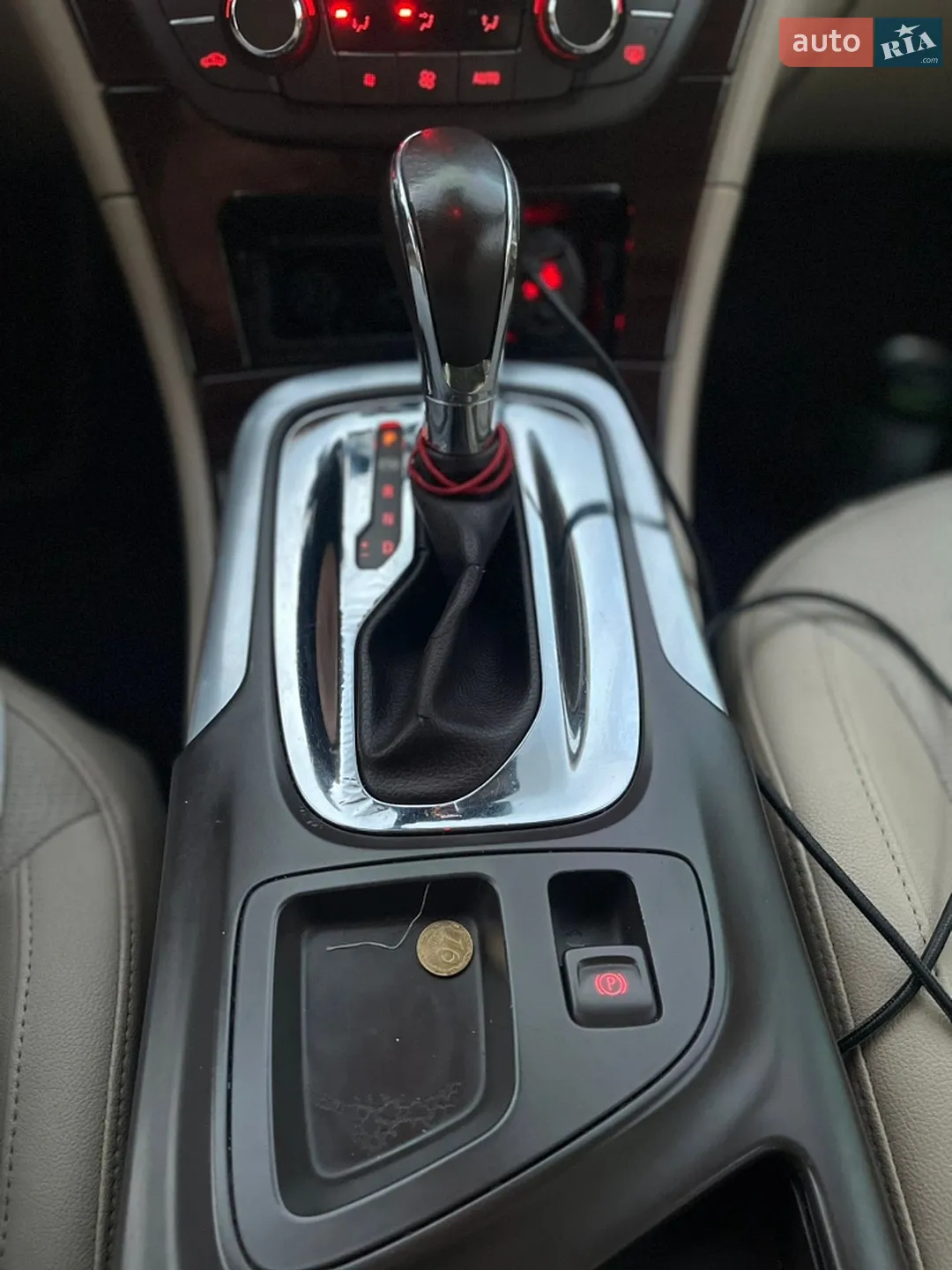 2010 Opel Insignia - мініатюра 17