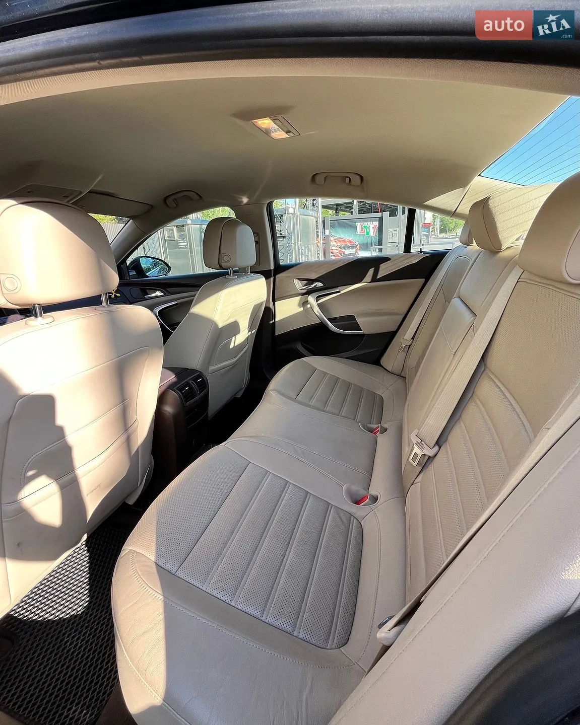 2012 Opel Insignia - мініатюра 9