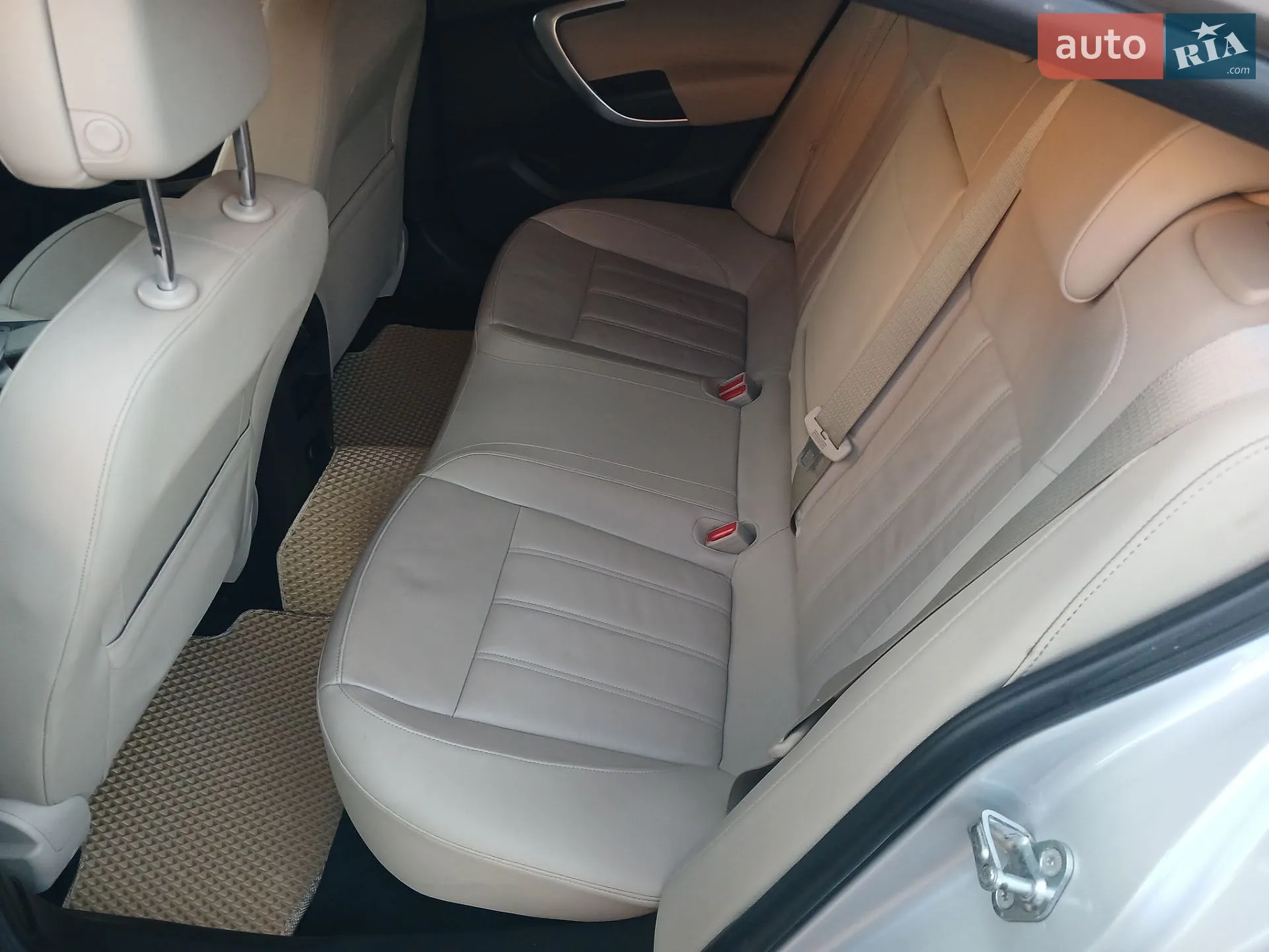 2016 Opel Insignia - мініатюра 10