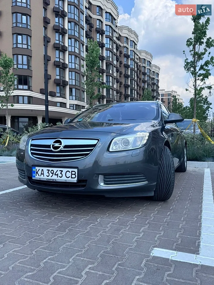 2010 Opel Insignia - мініатюра 16