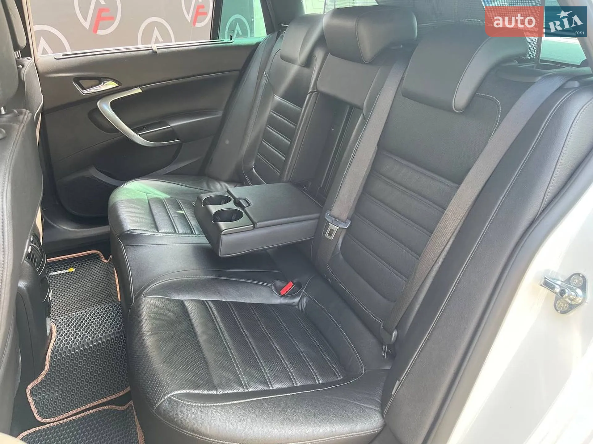 2014 Opel Insignia - мініатюра 12