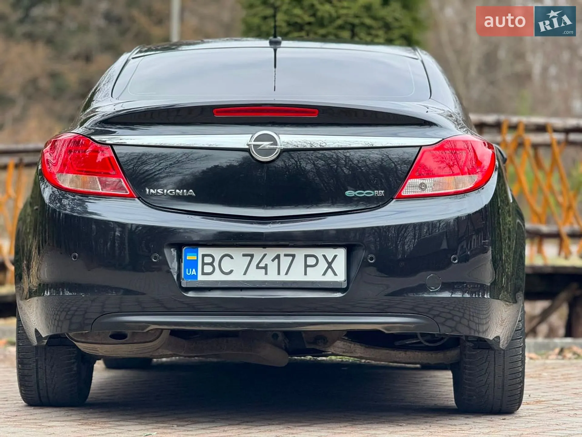 2010 Opel Insignia - мініатюра 16