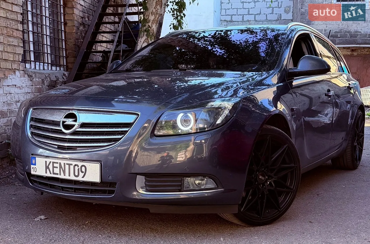 2010 Opel Insignia - мініатюра 14