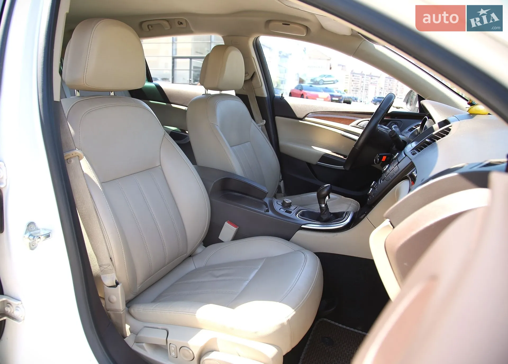 2010 Opel Insignia - мініатюра 10