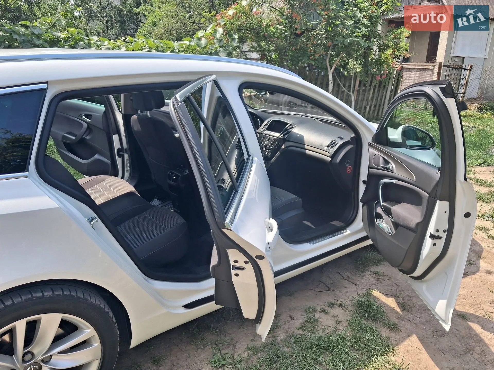 2013 Opel Insignia - мініатюра 18