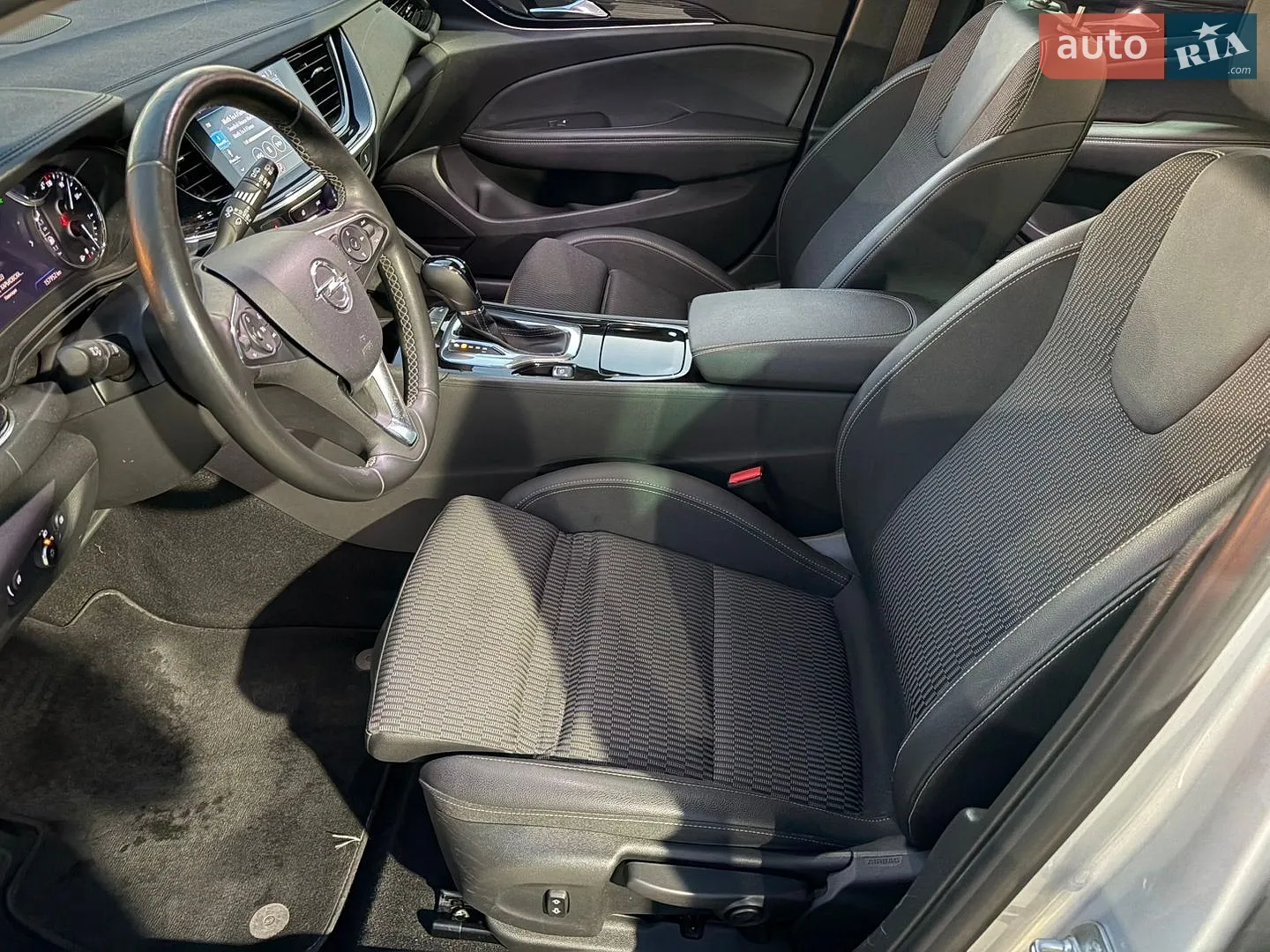 2020 Opel Insignia - мініатюра 10