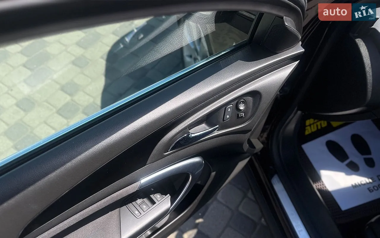 2016 Opel Insignia - мініатюра 10