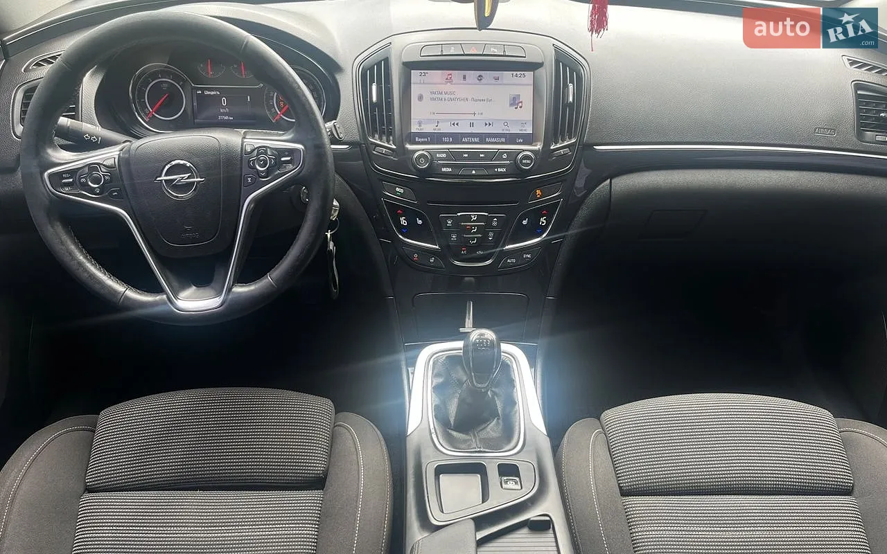 2016 Opel Insignia - мініатюра 11