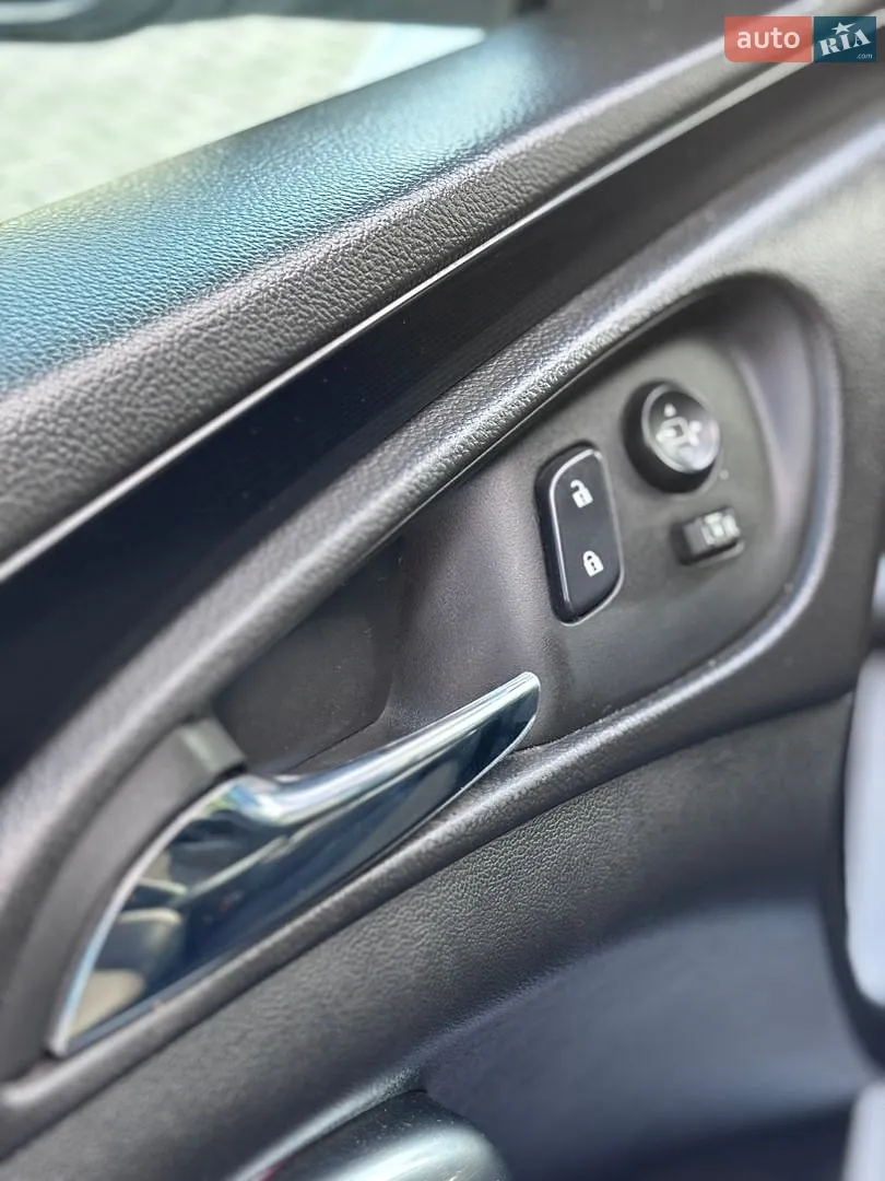 2013 Opel Insignia - мініатюра 17