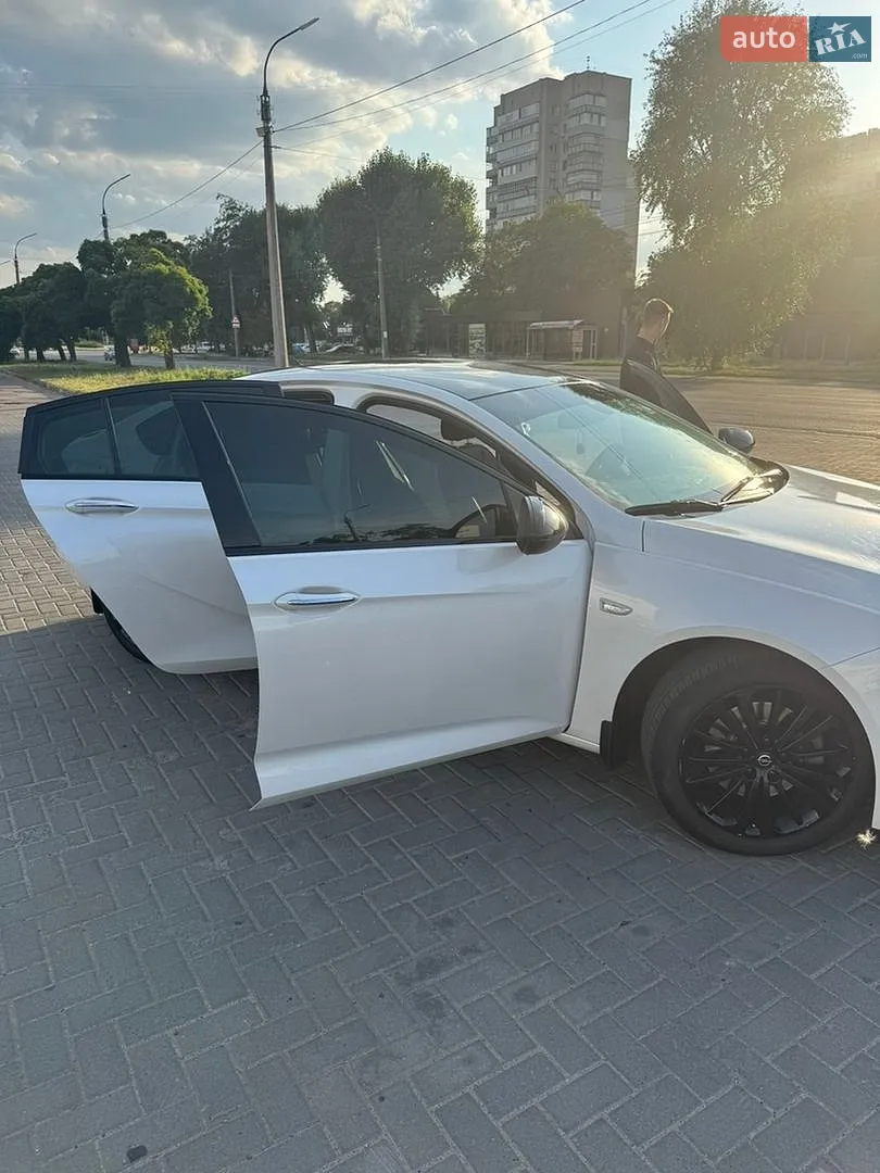 2019 Opel Insignia - мініатюра 13