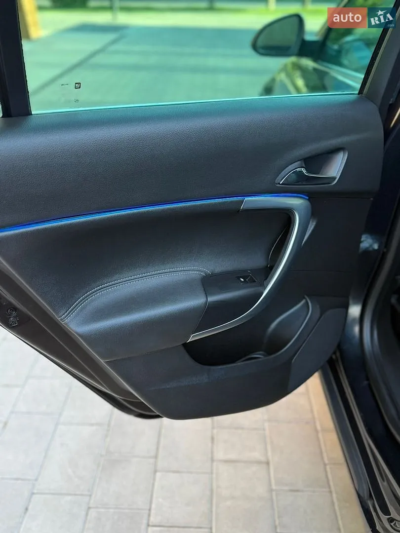 2010 Opel Insignia - мініатюра 24