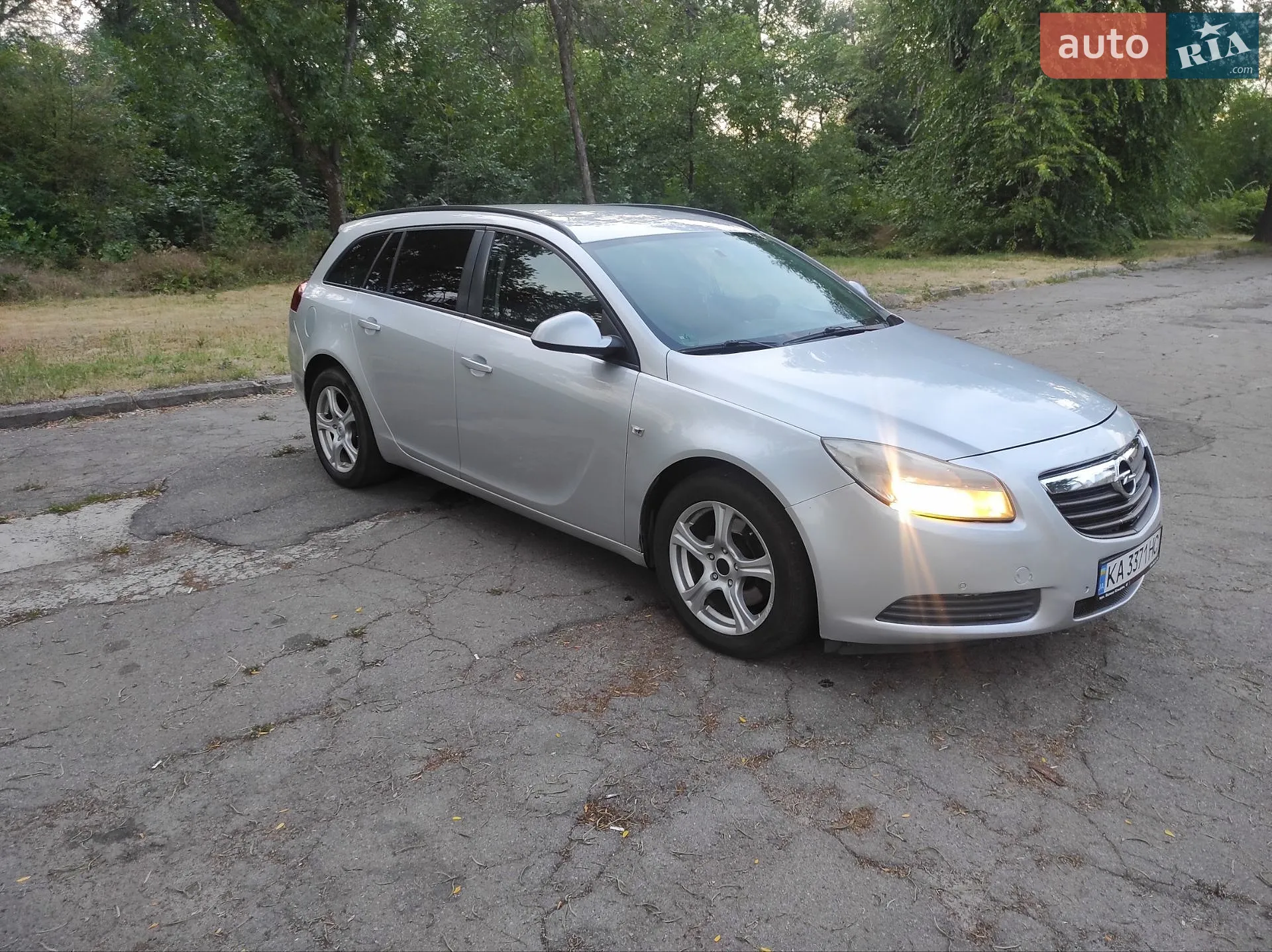 2010 Opel Insignia - мініатюра 3