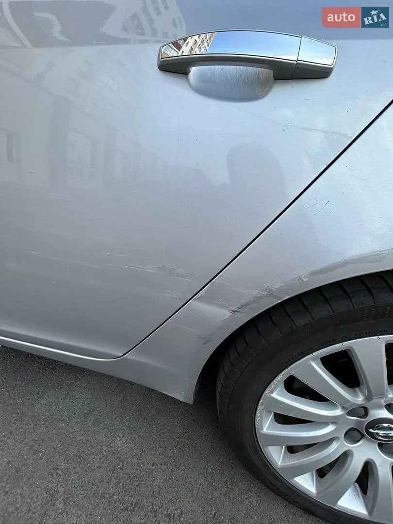 2010 Opel Insignia - мініатюра 7