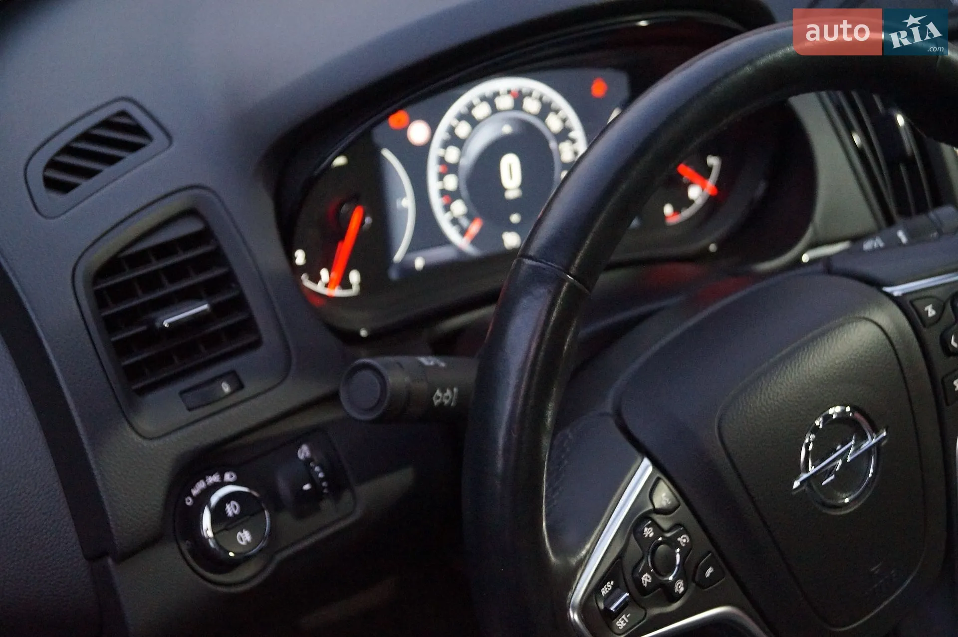 2013 Opel Insignia - мініатюра 14