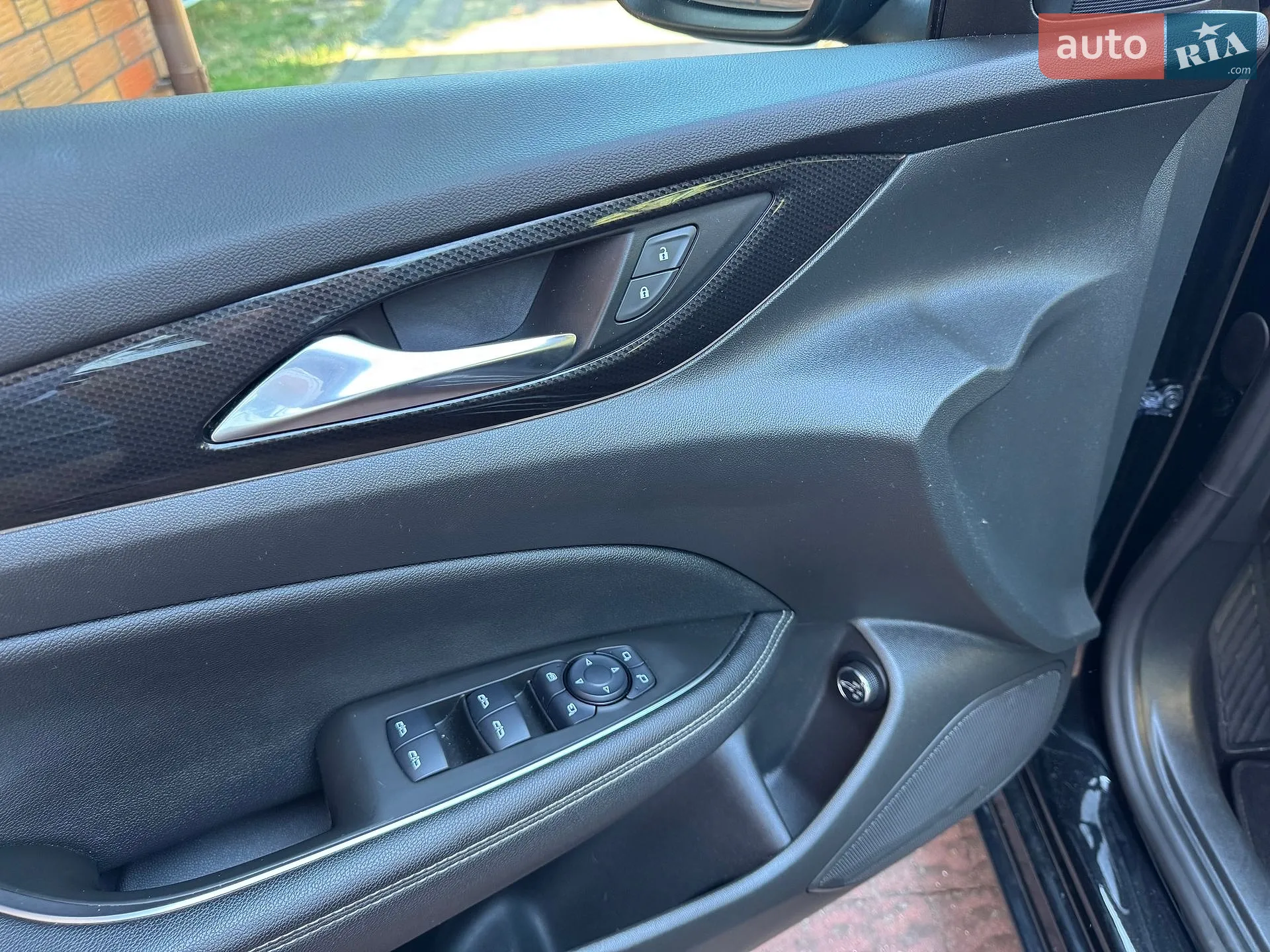2022 Opel Insignia - мініатюра 12