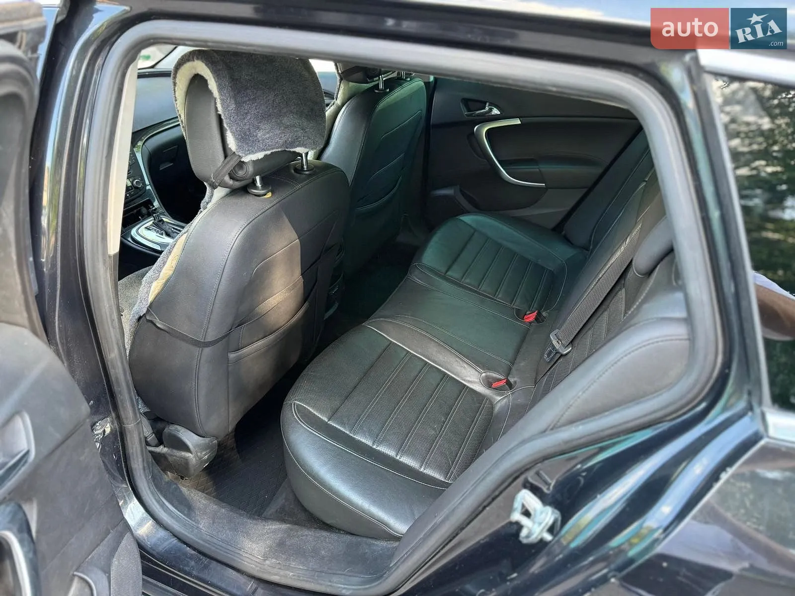 2010 Opel Insignia - мініатюра 12
