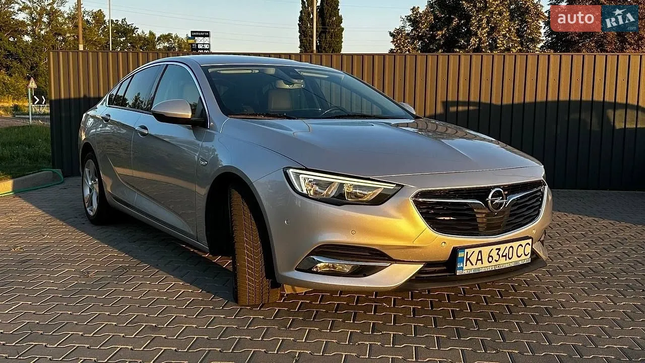 2017 Opel Insignia - мініатюра 4